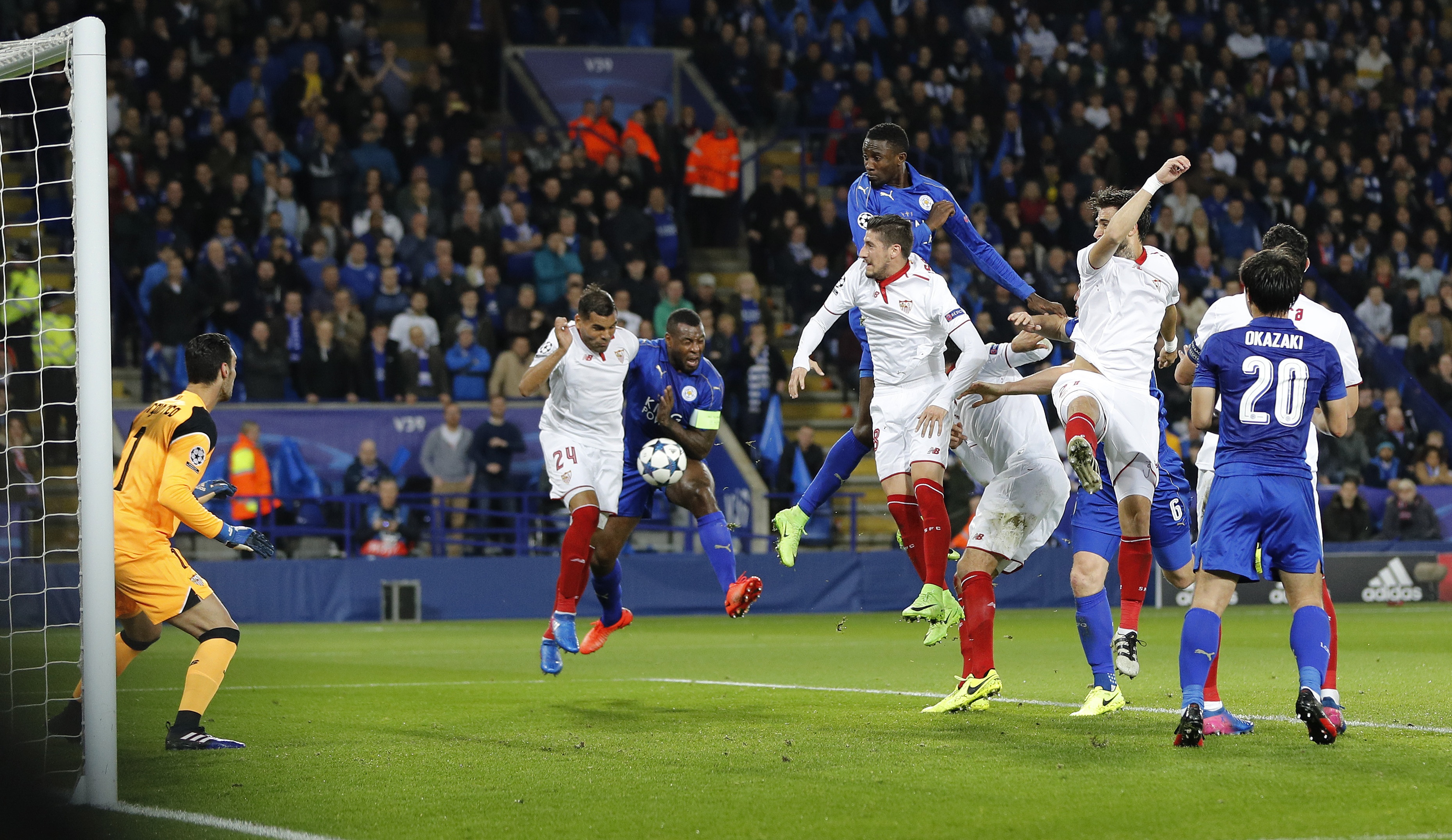 Tran Leicester vs Sevilla anh 4