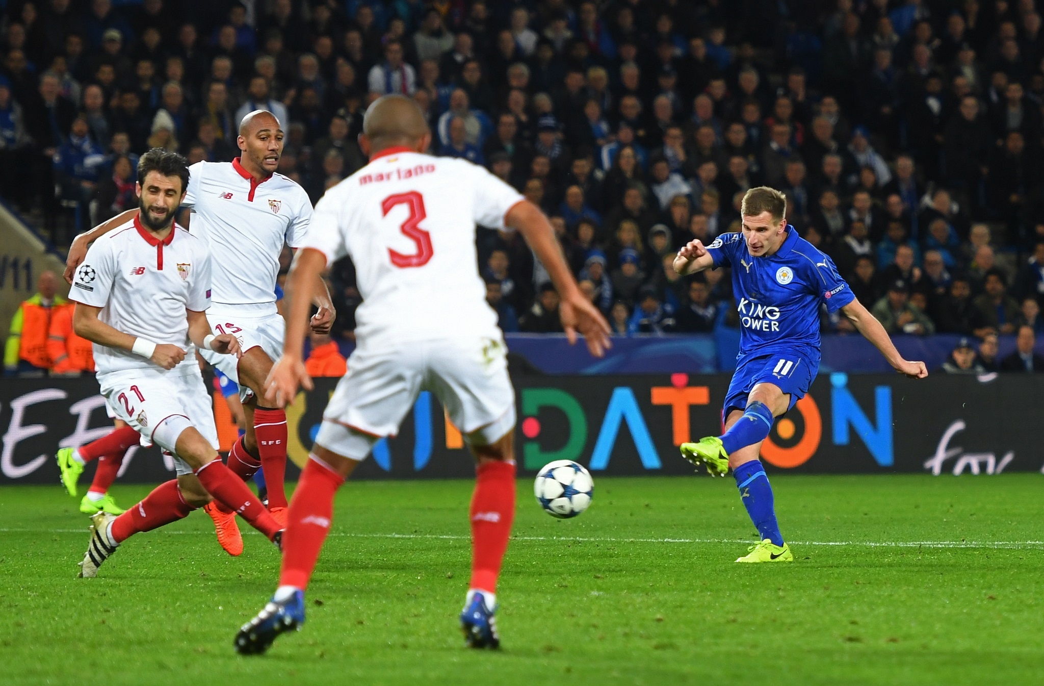 Tran Leicester vs Sevilla anh 5