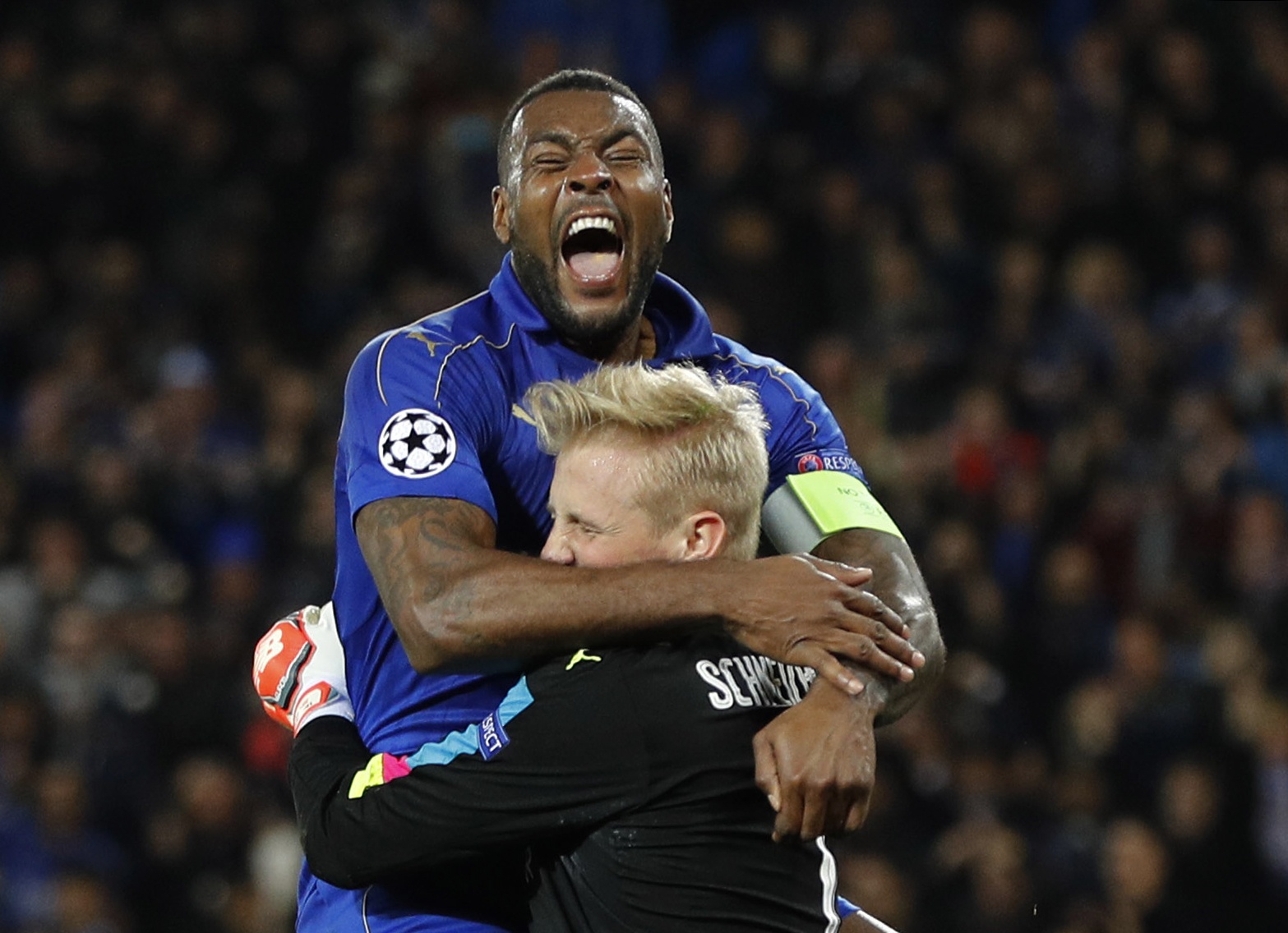 13 ky luc, cot moc duoc lap sau vong 1/8 Champions League hinh anh