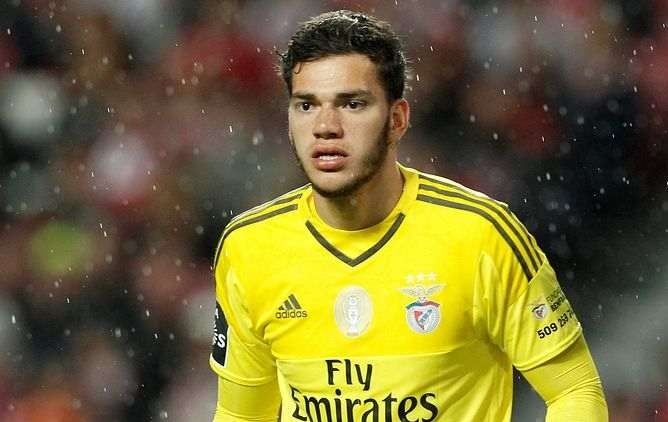 Man City sap co thu mon dat gia thu hai the gioi hinh anh