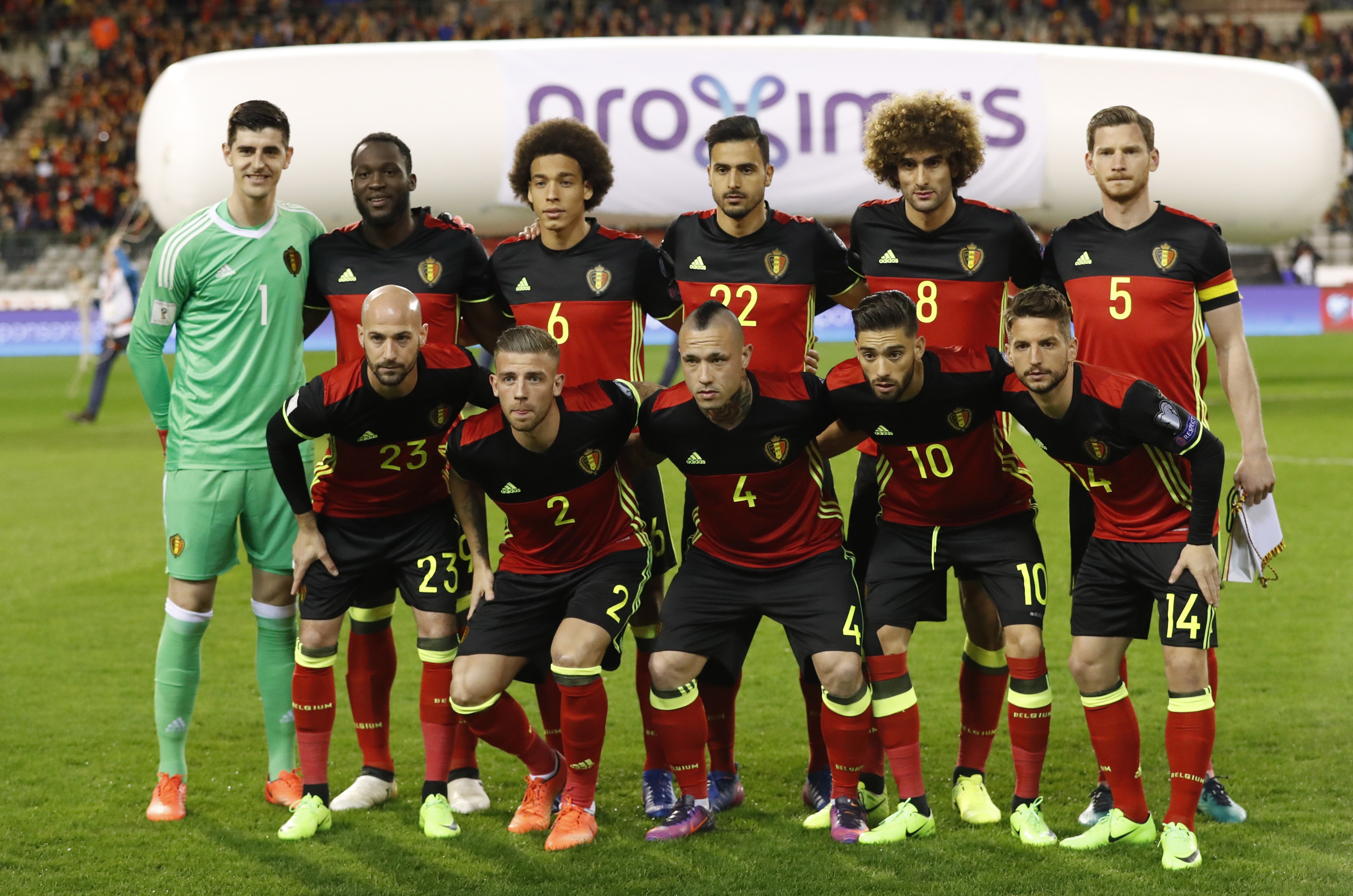 tran Bi vs Hy Lap anh 1