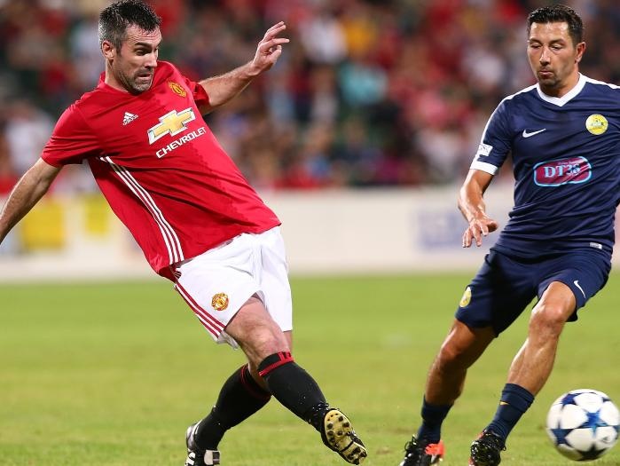 Cuu cau thu MU choi xau o tran dau tu thien anh 1