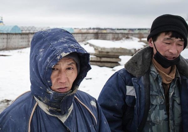 Lao dong Trieu Tien song cuc kho tai cong trinh World Cup 2018 hinh anh