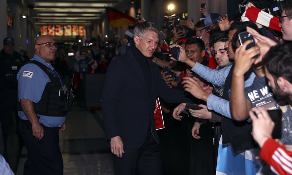 Schweinsteiger tai My anh 9