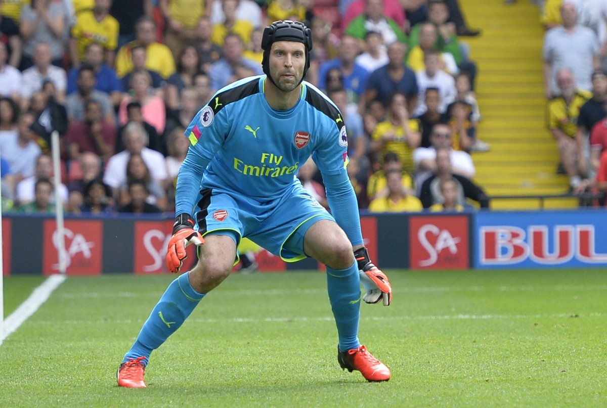 10 cau thu cao nhat va thap nhat Ngoai hang Anh anh 11