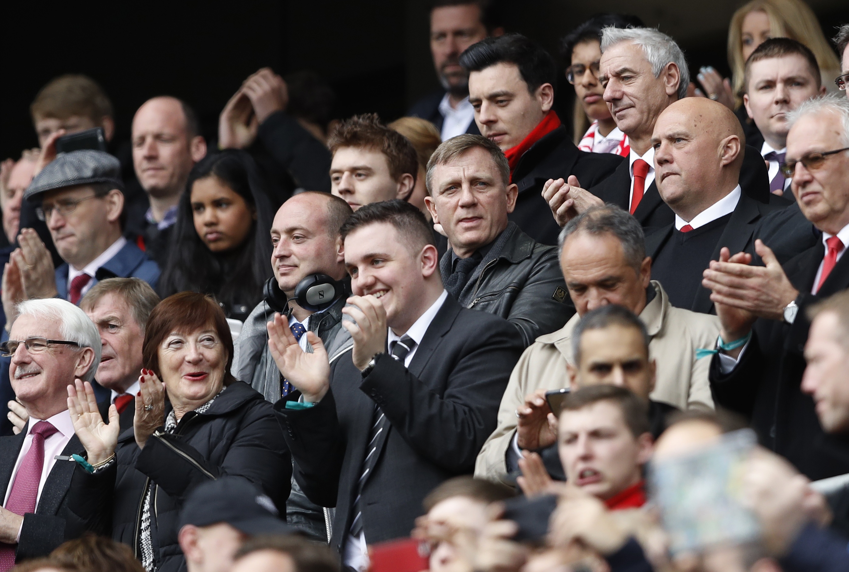 tran Liverpool vs Everton anh 2