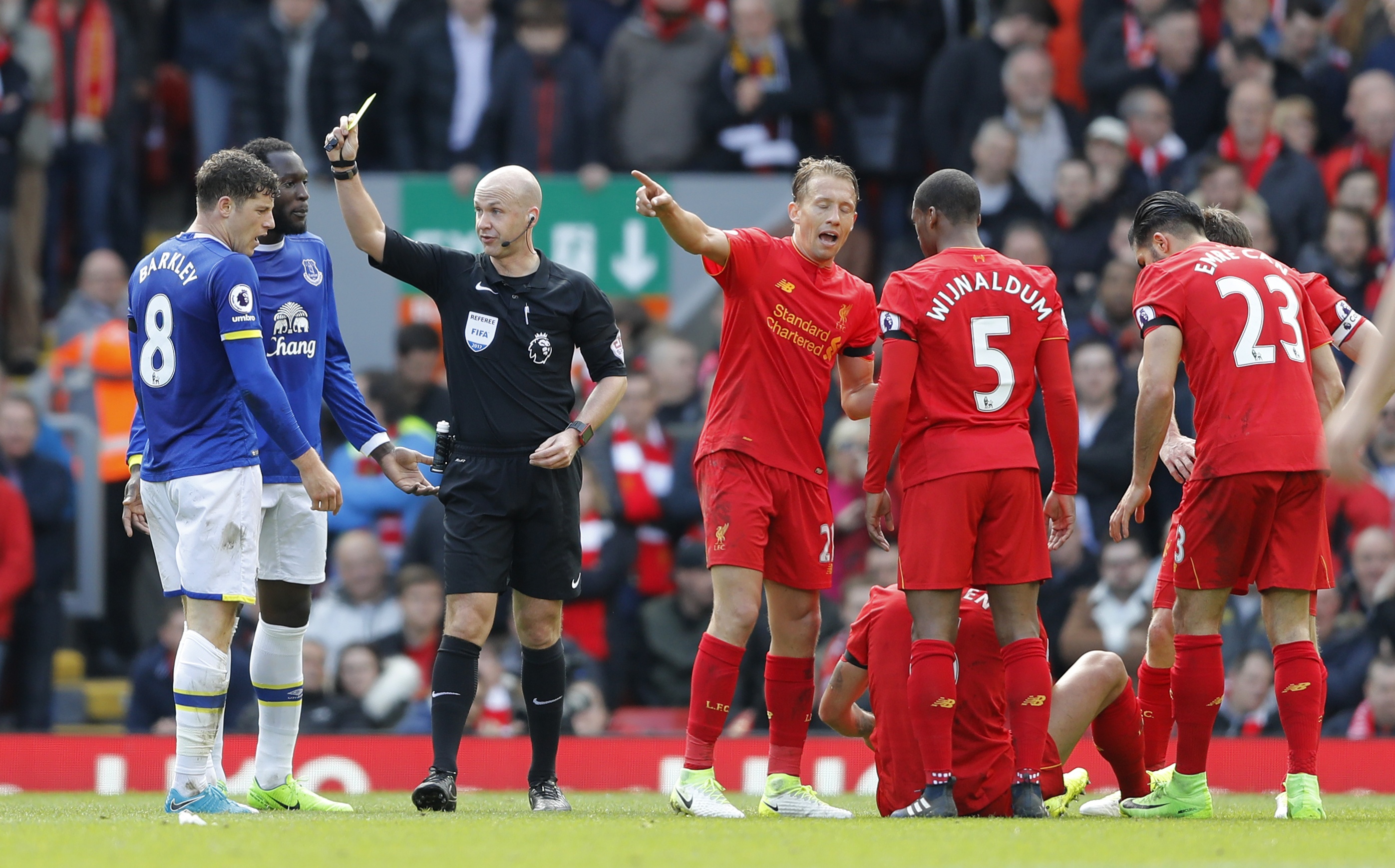 Trung ve Lovren bi triet ha anh 4