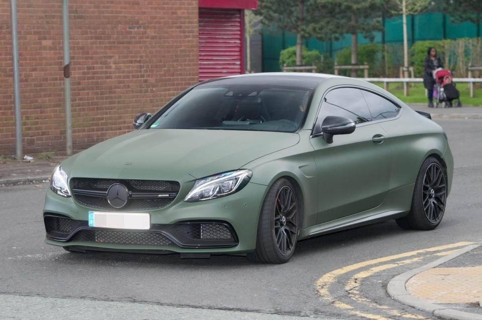 dàn sao Man City lái xe đến sân tập ảnh 4 dan sao Man City lai xe den san tap anh 4