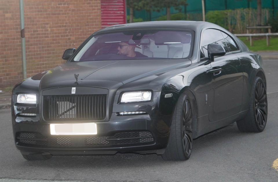 dàn sao Man City lái xe đến sân tập ảnh 7 dan sao Man City lai xe den san tap anh 7