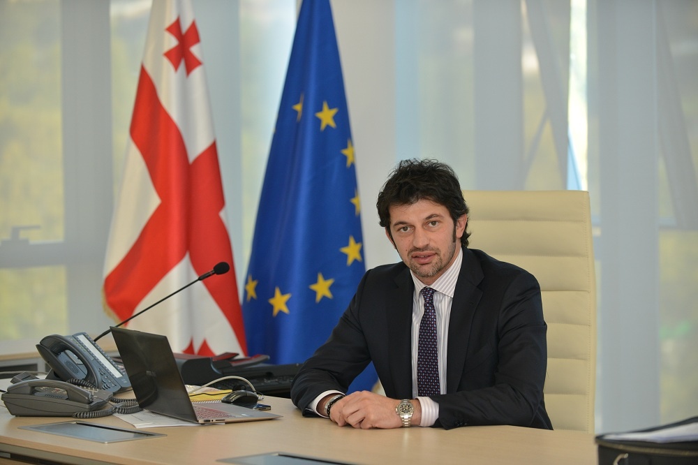 11 cu chuyen nghe an tuong anh 1