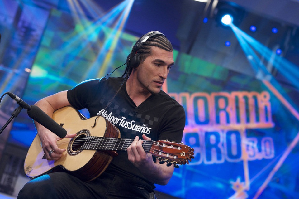 11 cau thu doi nghe an tuong trong lang tuc cau hinh anh