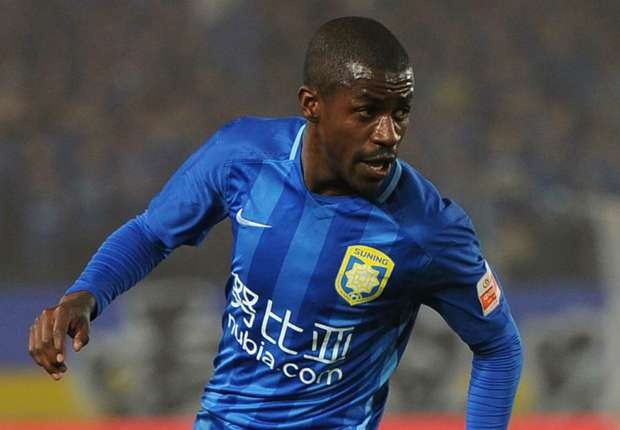 Doi cua Ramires thang hoa tai chau A, ngup lan o vuon nha hinh anh