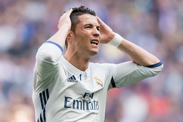Ronaldo đối mặt án treo giò ảnh 1 Ronaldo doi mat an treo gio anh 1