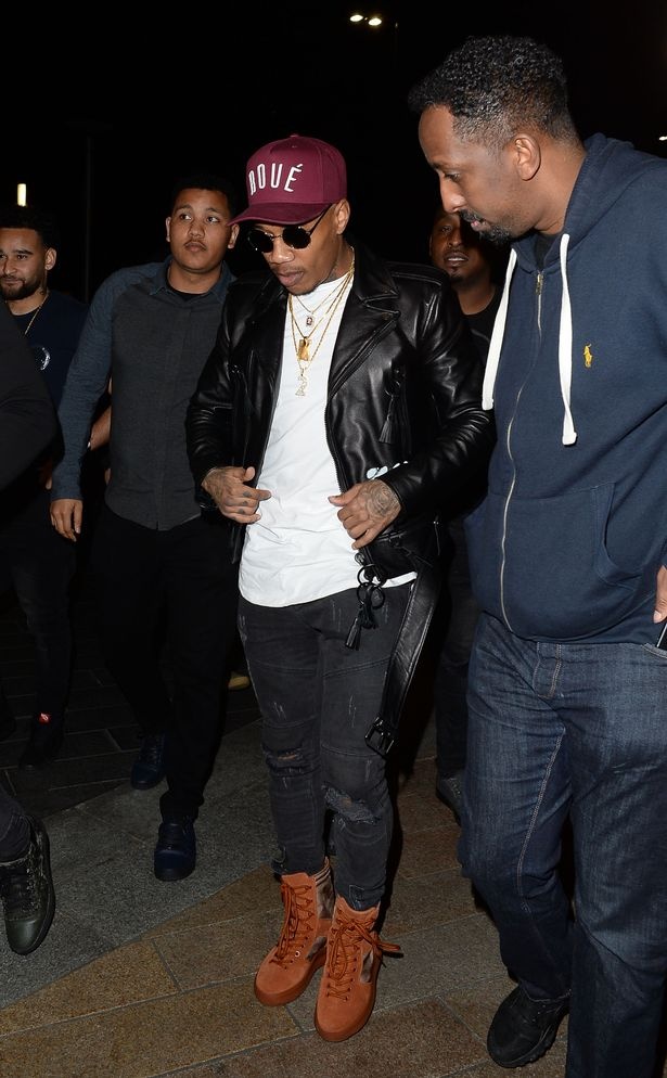 Sturridge khoe rang vang anh 5