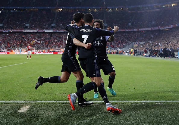 tran Bayern Munich vs Real anh 7