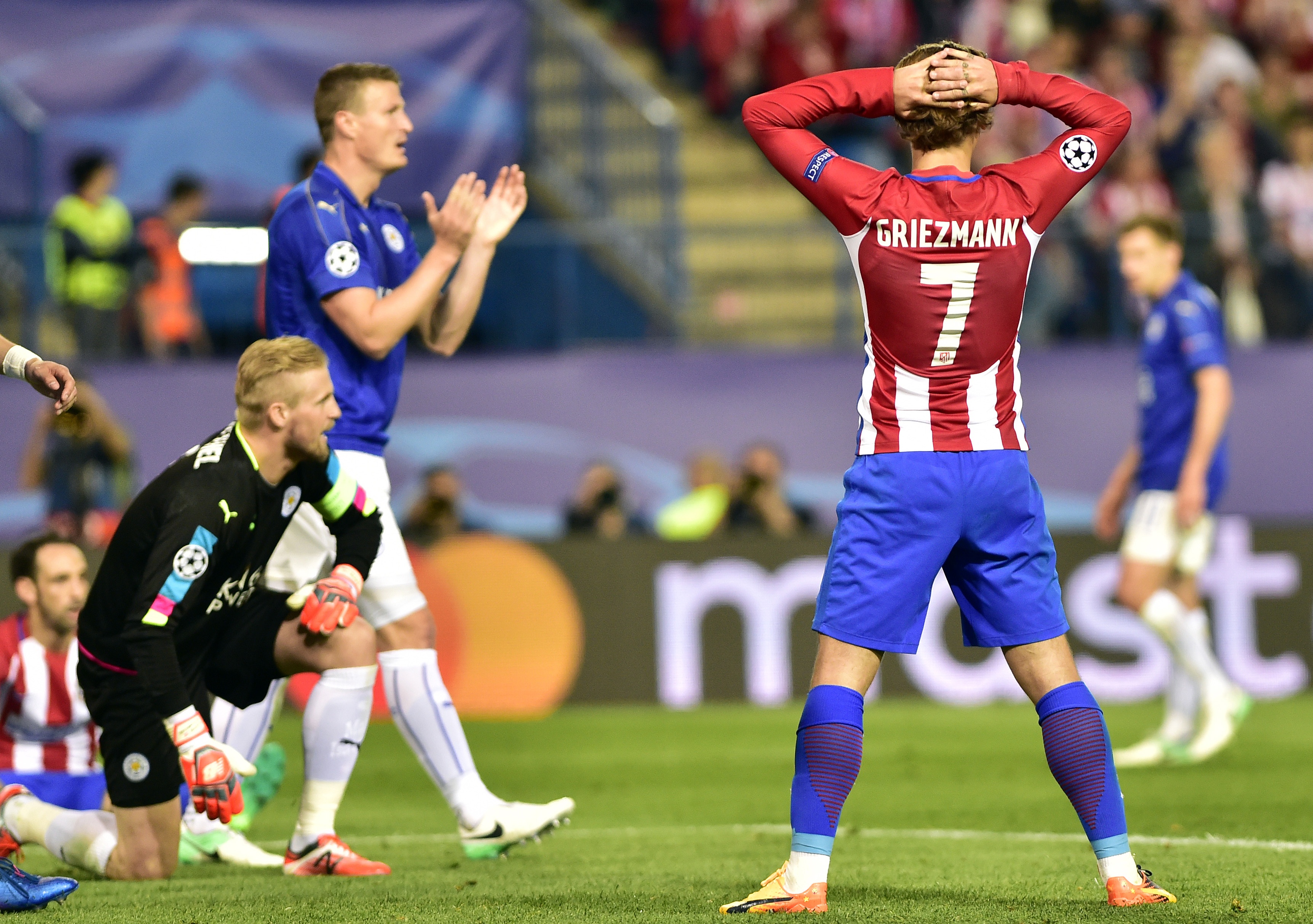 Tran Atletico vs Leicester anh 2