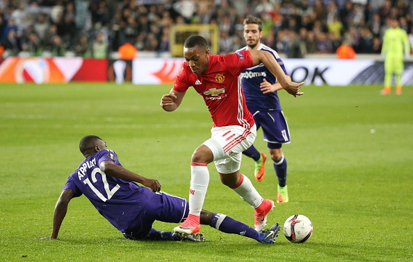 tran Anderlecht vs MU anh 5