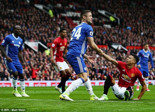 Thu quan Chelsea thua nhan ‘ngu ngoc’ khi giup doi thu hinh anh