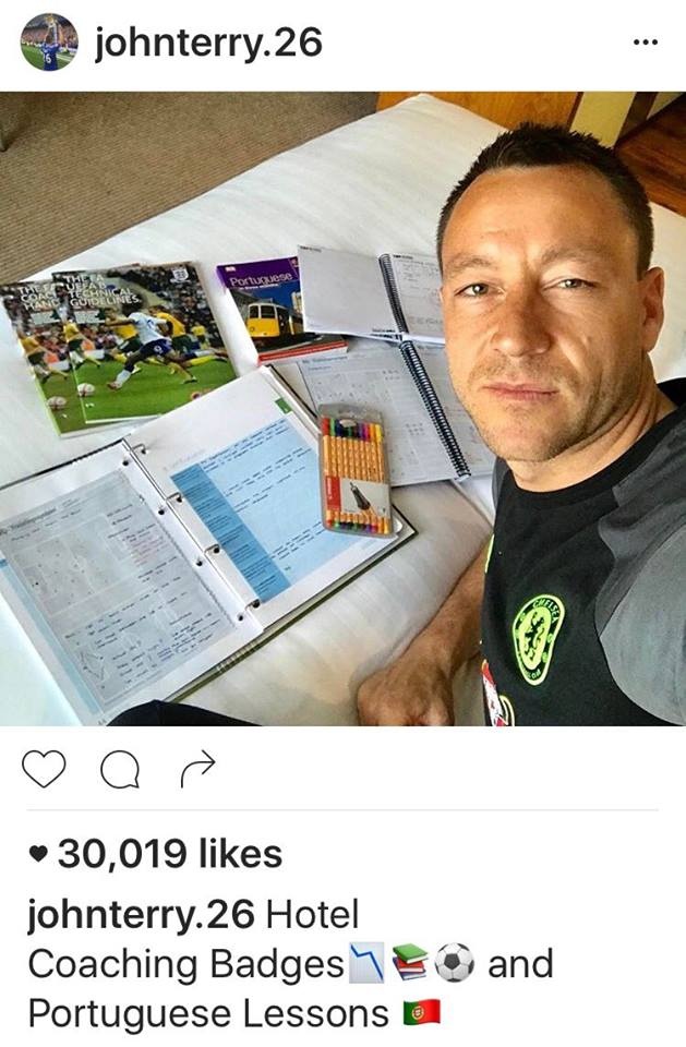 Terry chia tay Chelsea anh 1