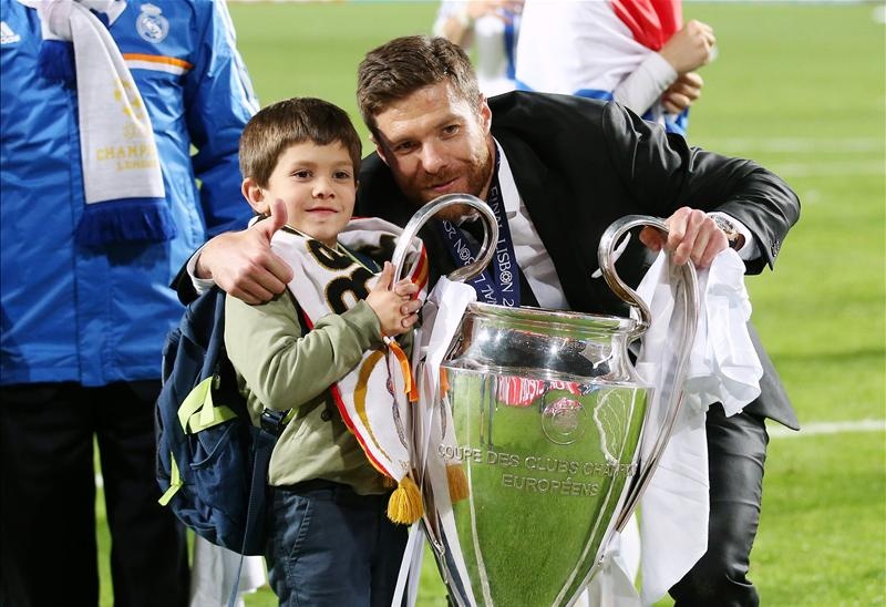 Alonso va Lahm chia tay Champions League anh 14