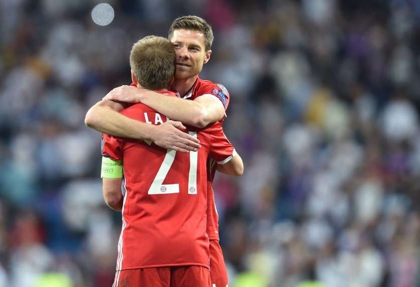 Champions League gia biet 2 tuong dai hinh anh