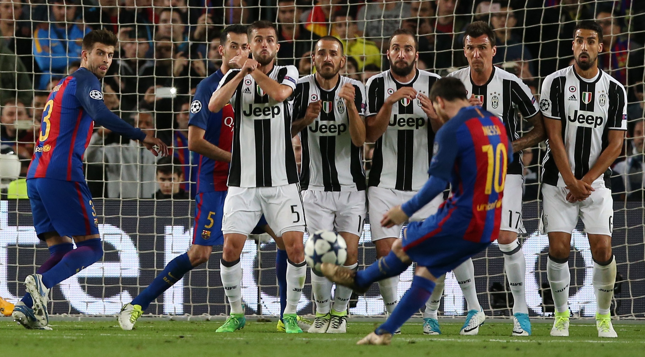 tran Barcelona vs Juventus anh 2