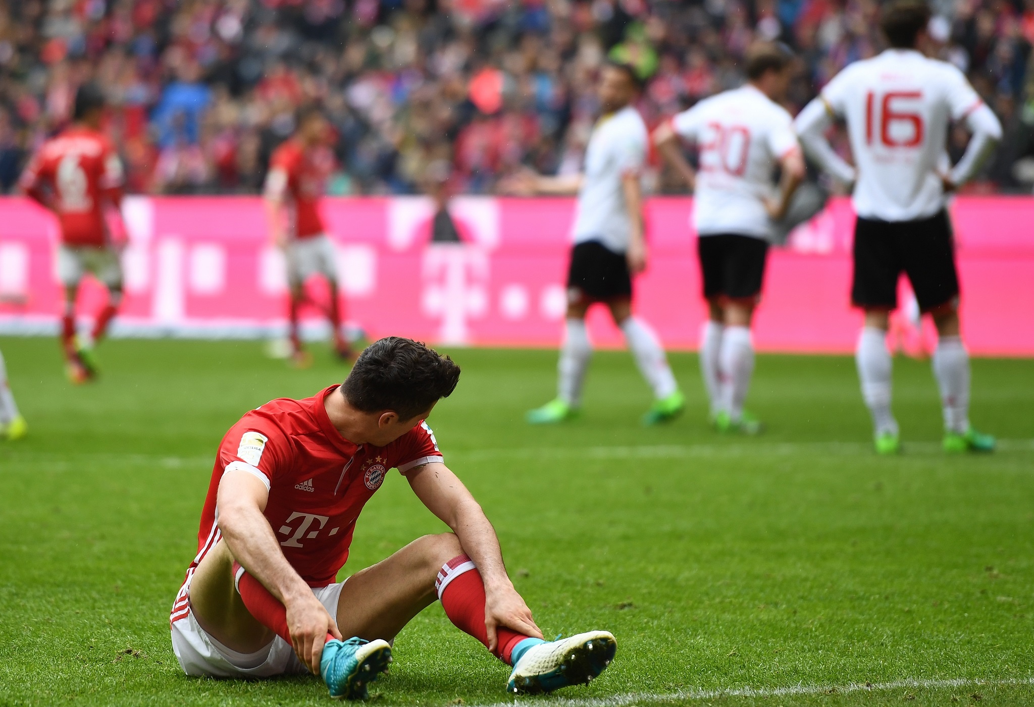 Tran Bayern vs Mainz 05 anh 8