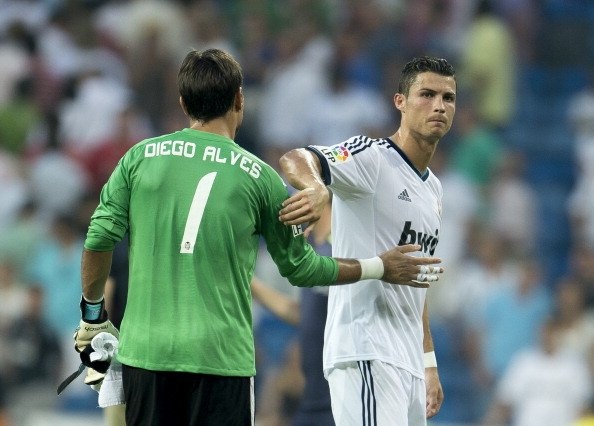 tran Real Madrid vs Valencia anh 6