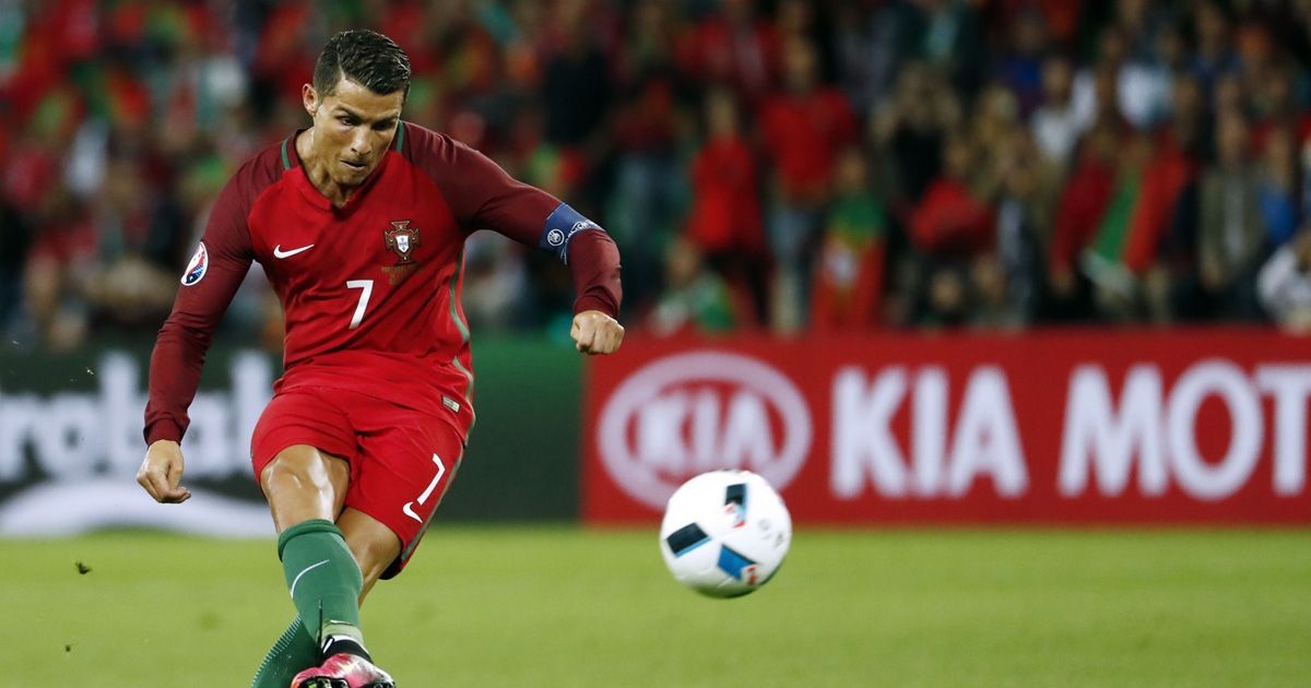 20 ky luc ghi ban vi dai cua Ronaldo anh 4