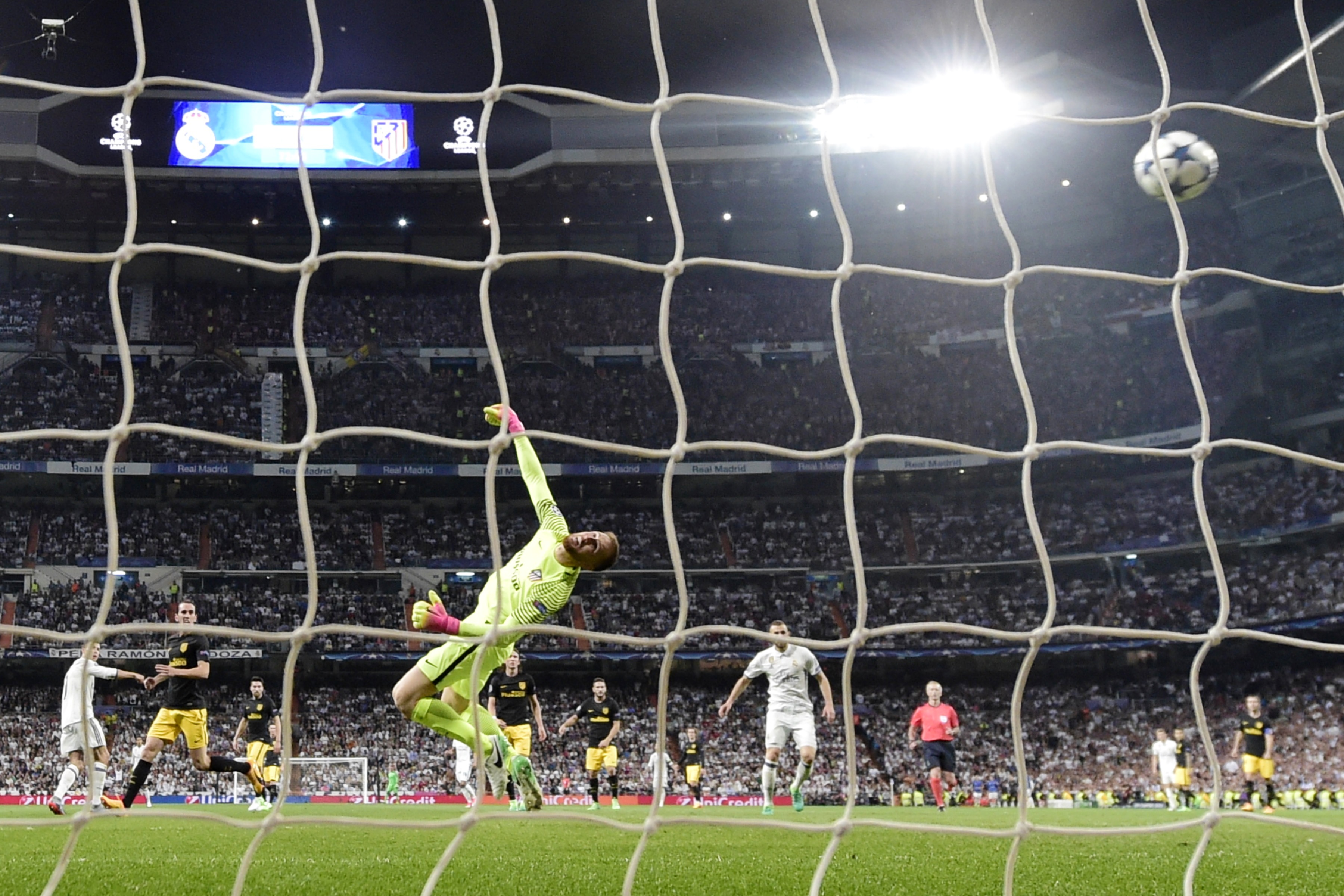 tran Real vs Atletico anh 13