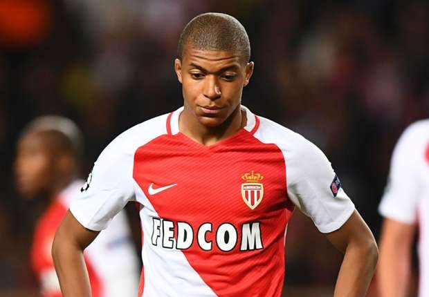 Sat thu Mbappe che doi nha non not hinh anh