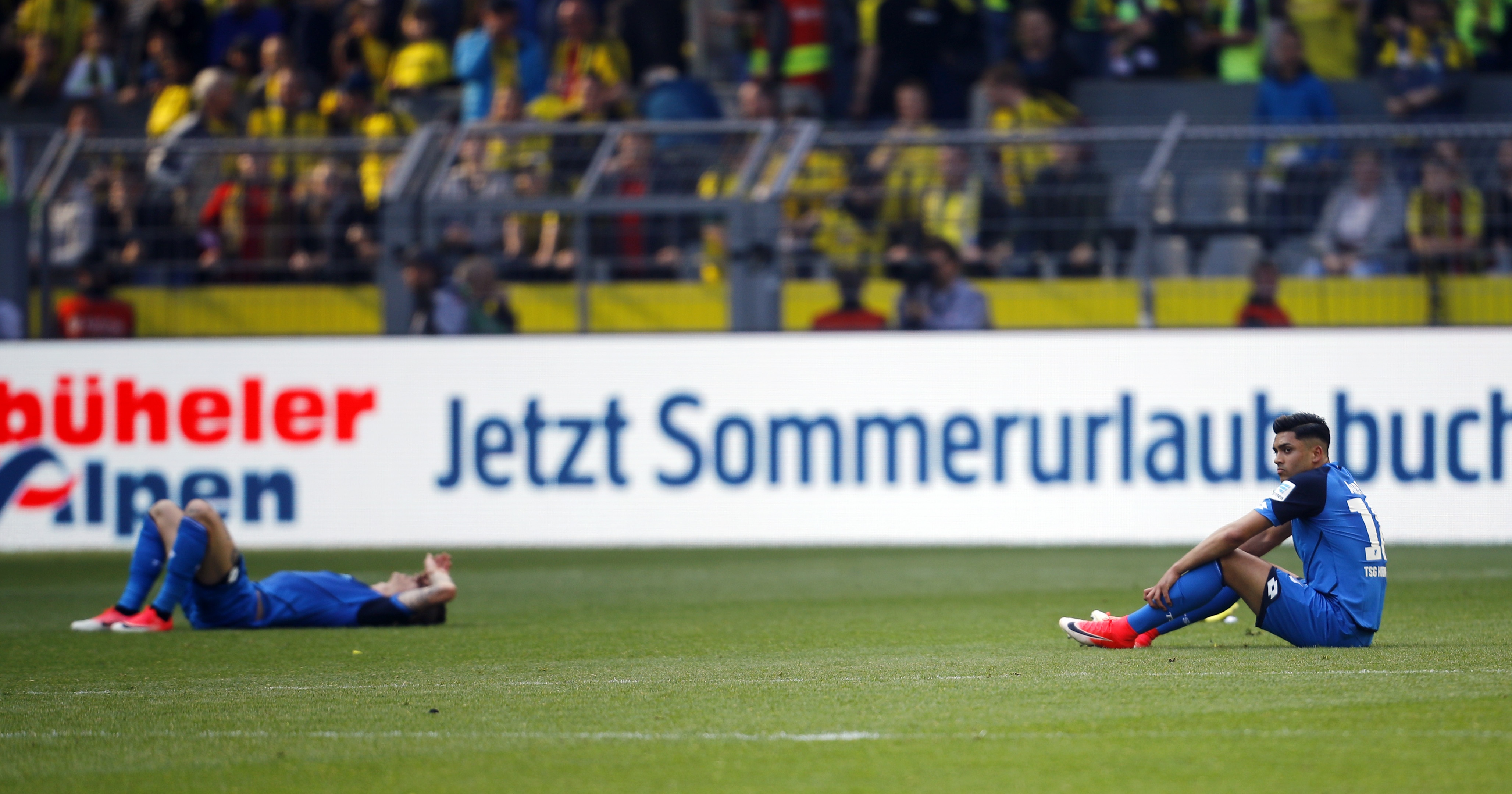 tran Dortmund vs Hoffenheim anh 6