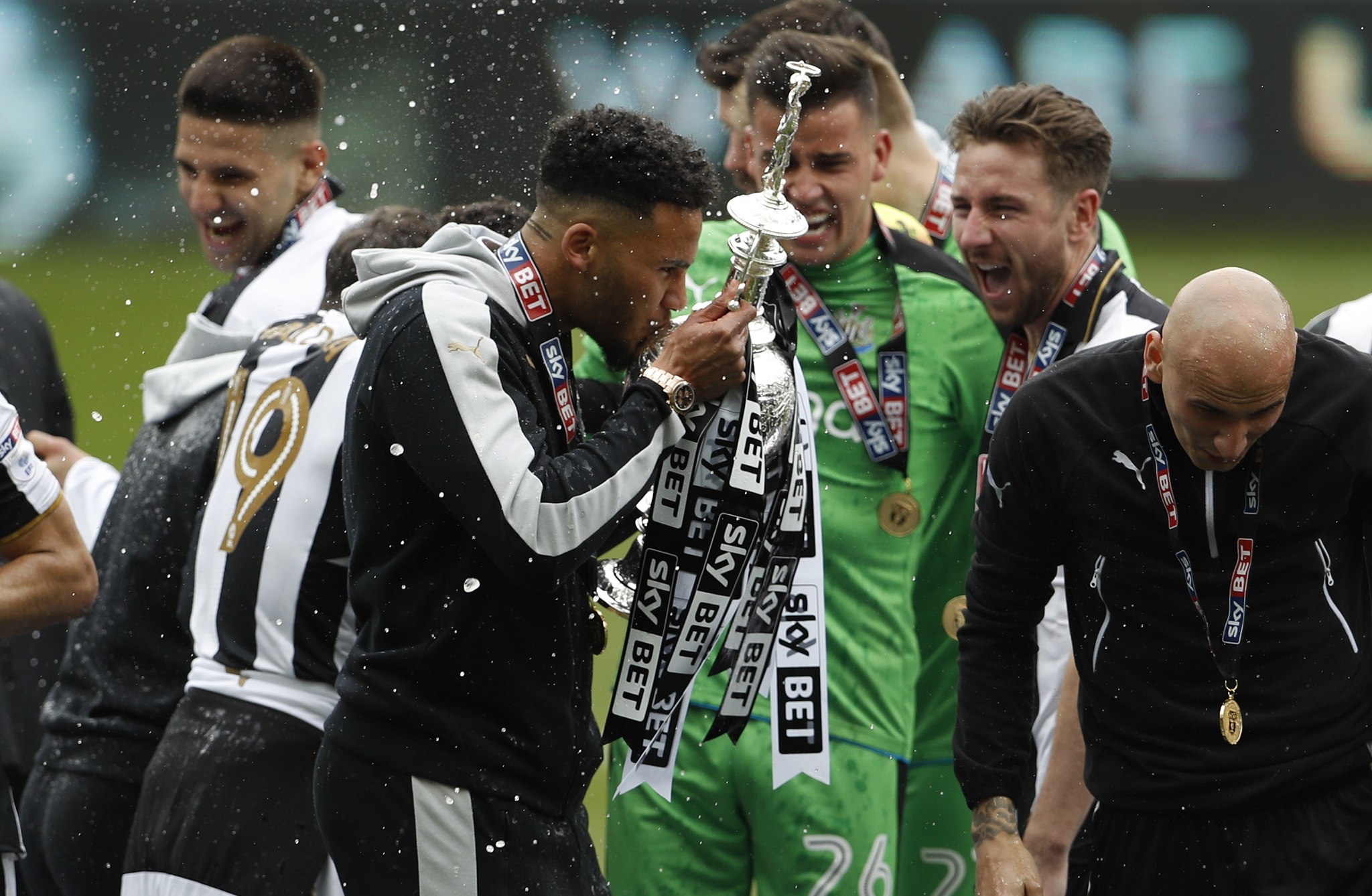 Newcastle vo dich Championship anh 7