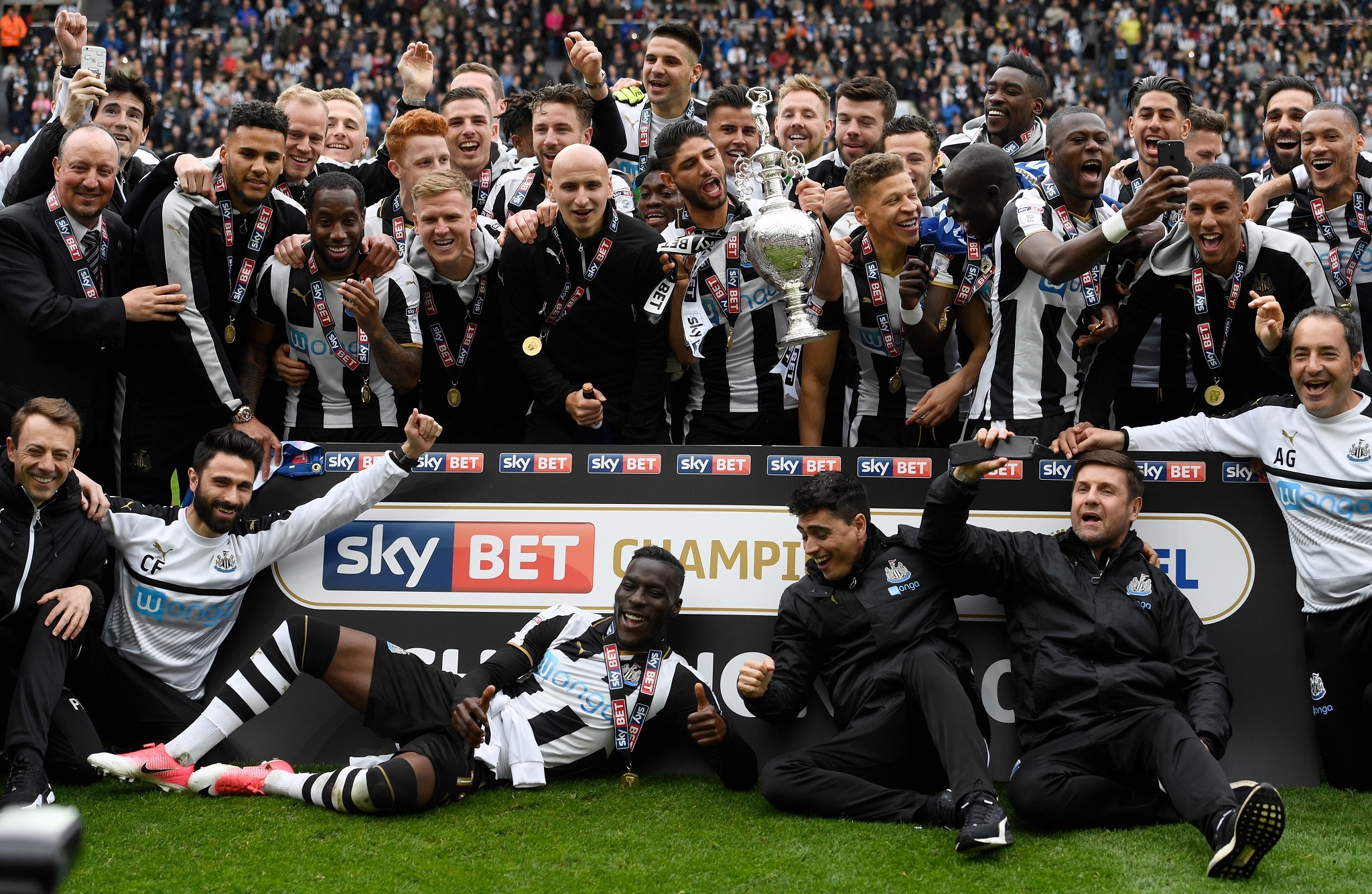 Newcastle vô địch Championship ảnh 5 Newcastle vo dich Championship anh 5