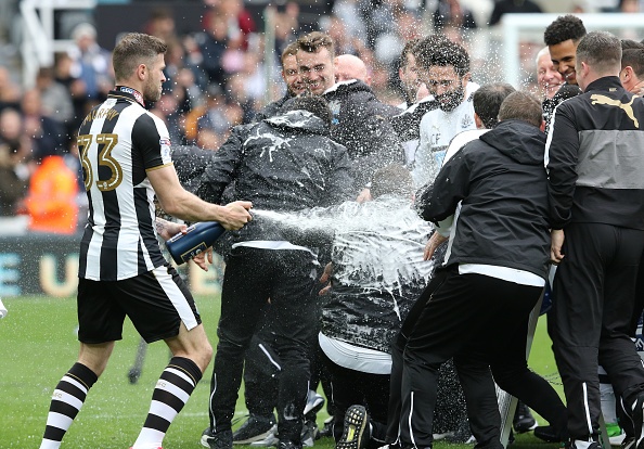 Newcastle vo dich hang nhat Anh anh 8