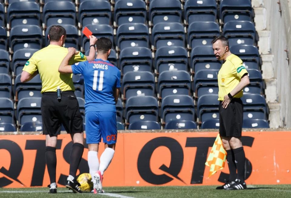 trong tai dinh the do o Scotland anh 4