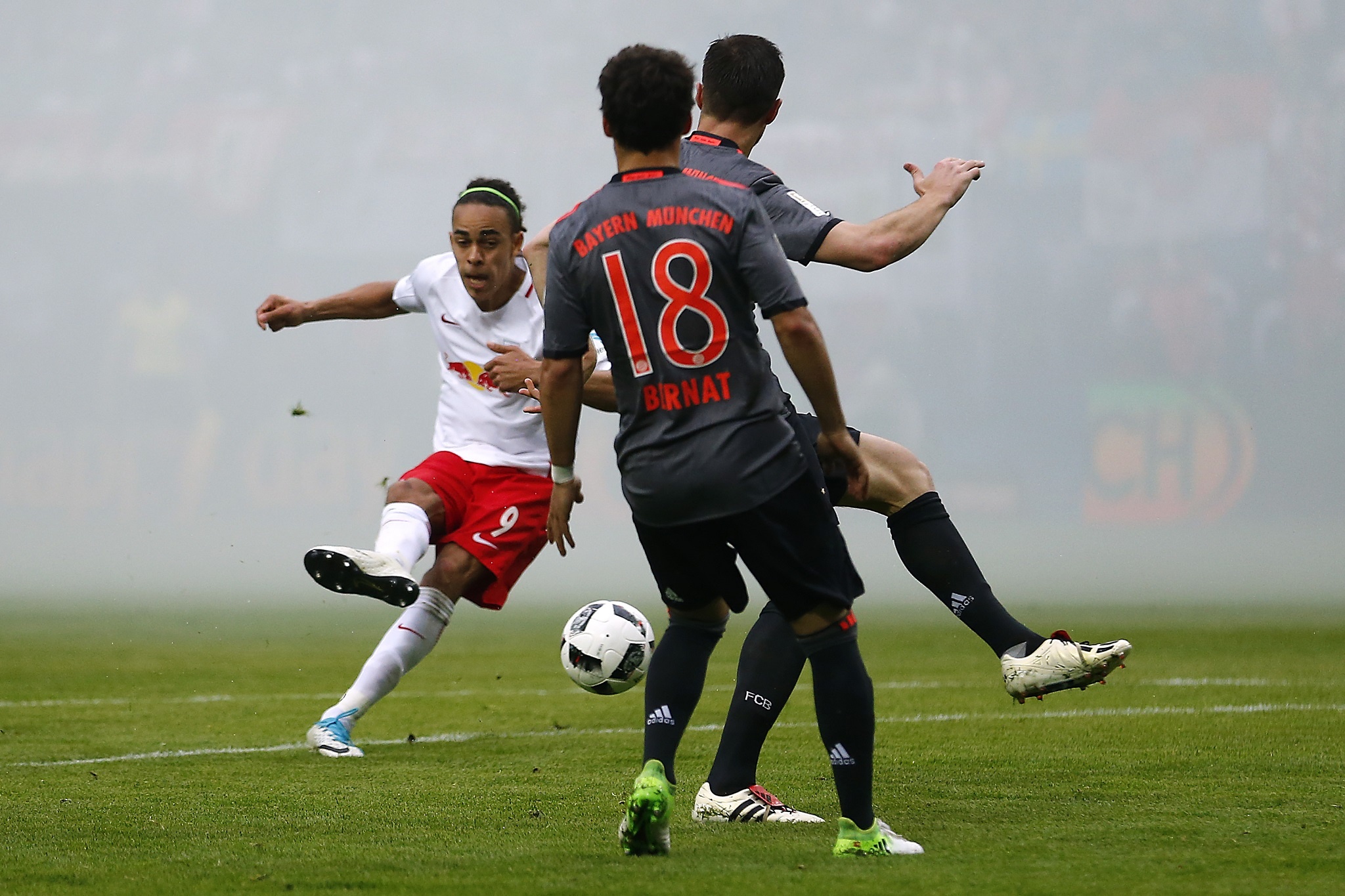 tran RB Leipzig vs Bayern anh 7