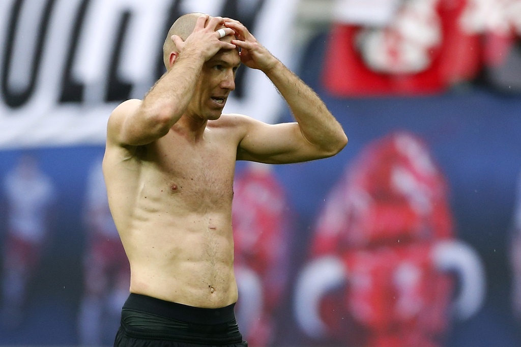 Bayern nguoc dong khong tuong 5-4 truoc RB Leipzig hinh anh