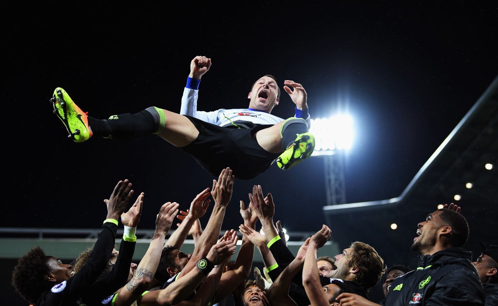 Chelsea vô địch Ngoại hạng Anh ảnh 2 Chelsea vo dich Ngoai hang Anh anh 2