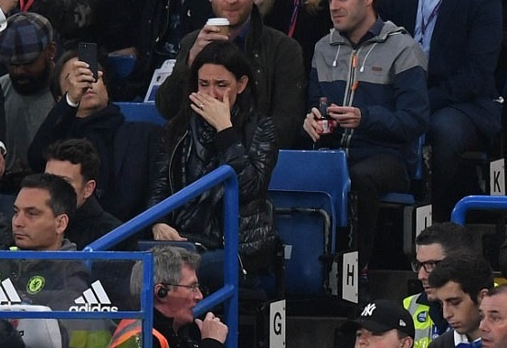 Ba xa HLV Conte bat khoc tren khan dai hinh anh