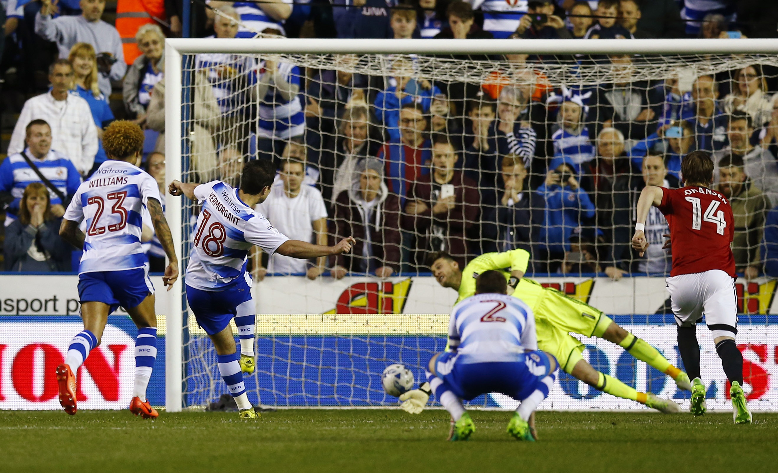 play-off Championship anh 8