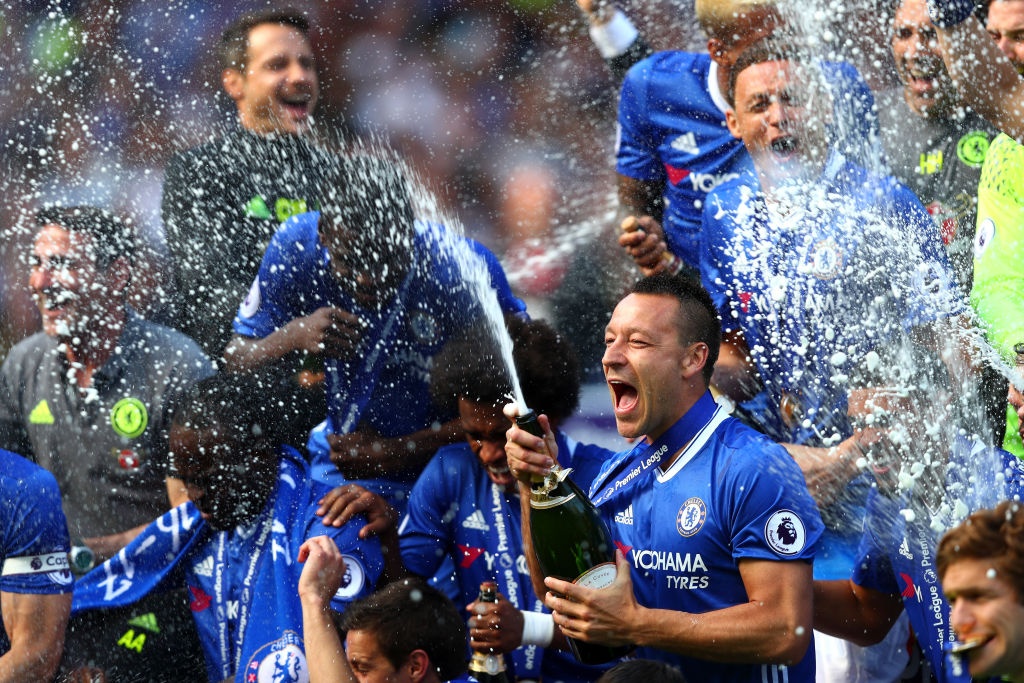 Chelsea an mung vo dich anh 6