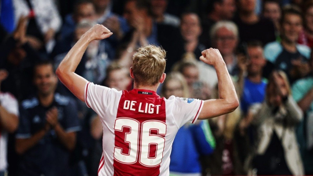 tran Ajax vs MU anh 4