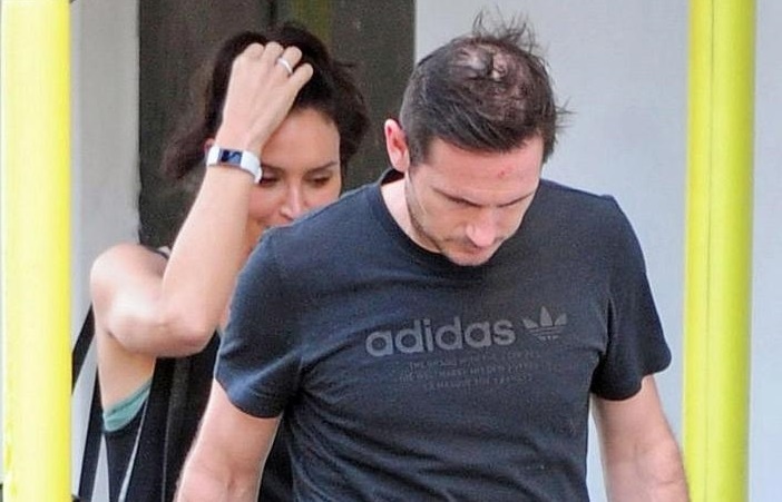 Toc rung nhanh, Lampard dang bi hoi dau nang hinh anh