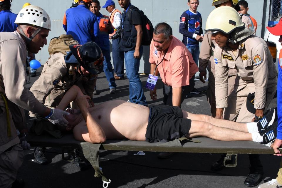 4 CĐV bị giẫm chết ảnh 1 4 CDV bi giam chet anh 1