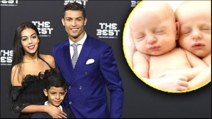 Ronaldo co con sinh doi nho de muon? hinh anh
