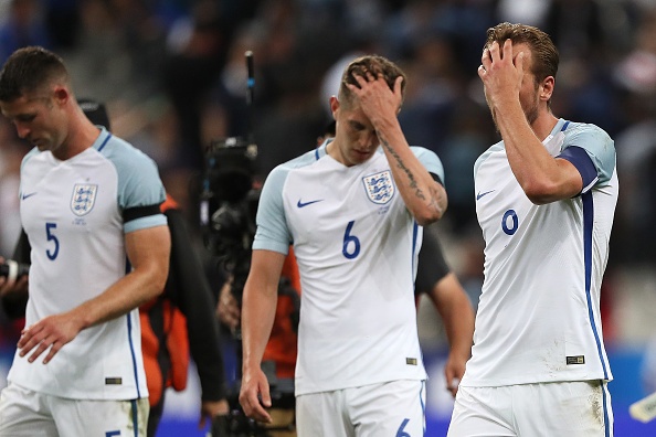 tran giao huu Phap vs Anh anh 14