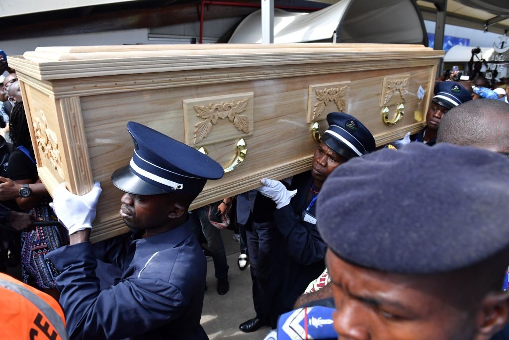 Cheick Tiote qua doi anh 1