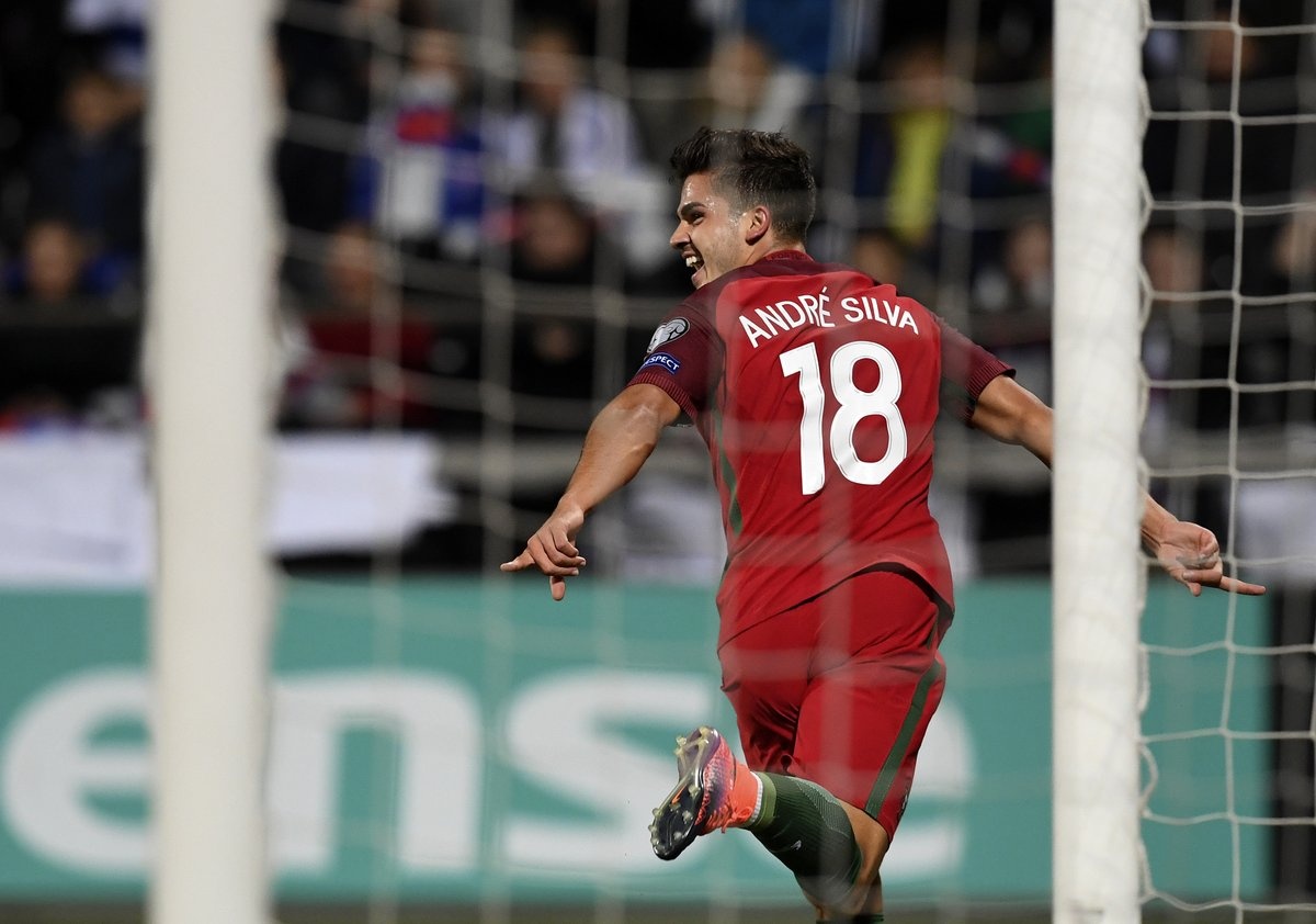 tran Bo Dao Nha vs New Zealand anh 8