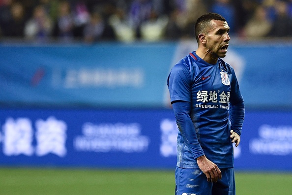 Tevez ghi bàn và chấn thương ở Trung Quốc ảnh 1 Tevez ghi ban va chan thuong o Trung Quoc anh 1